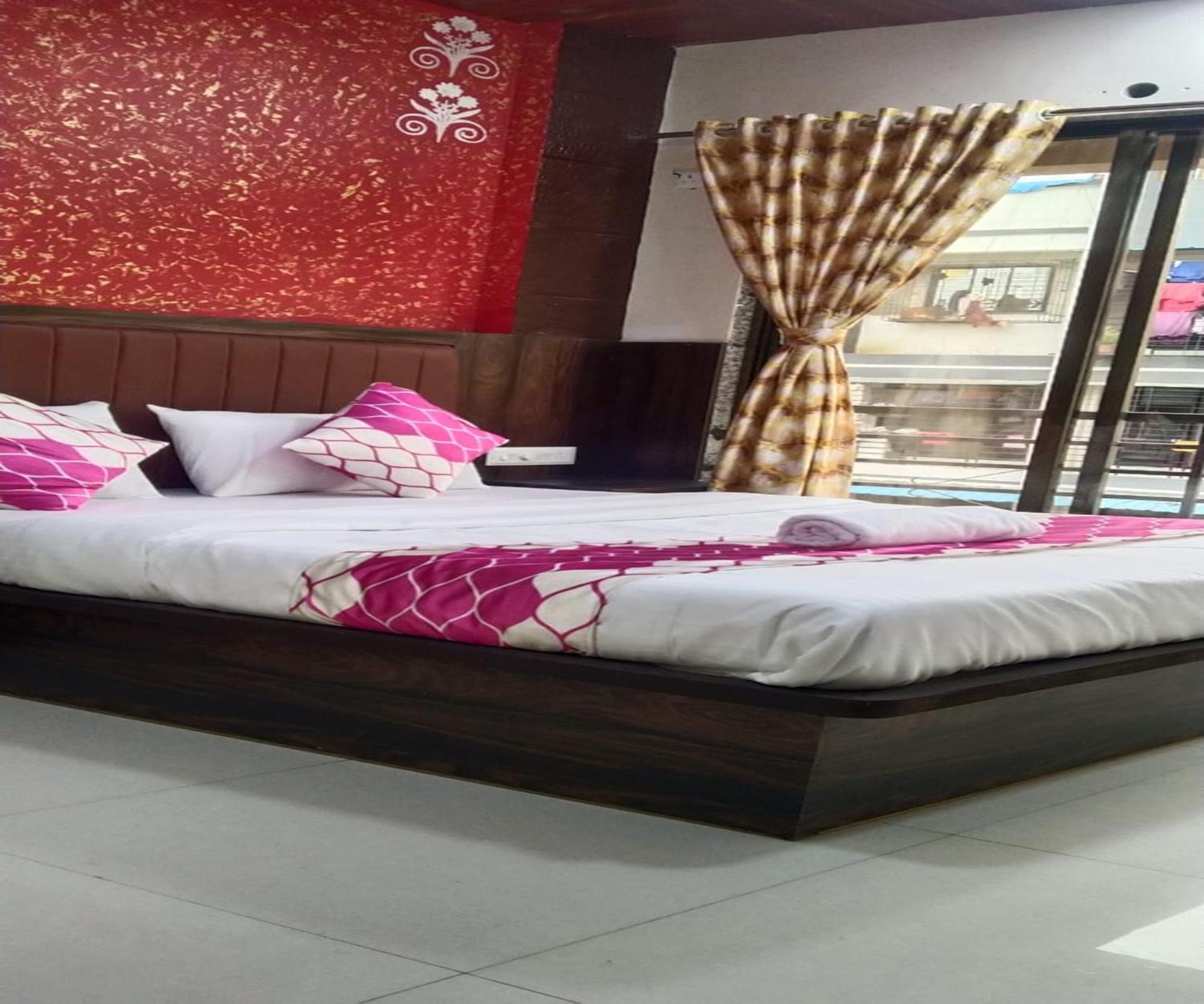 Hotel Om Sai Navi Mumbai Kültér fotó
